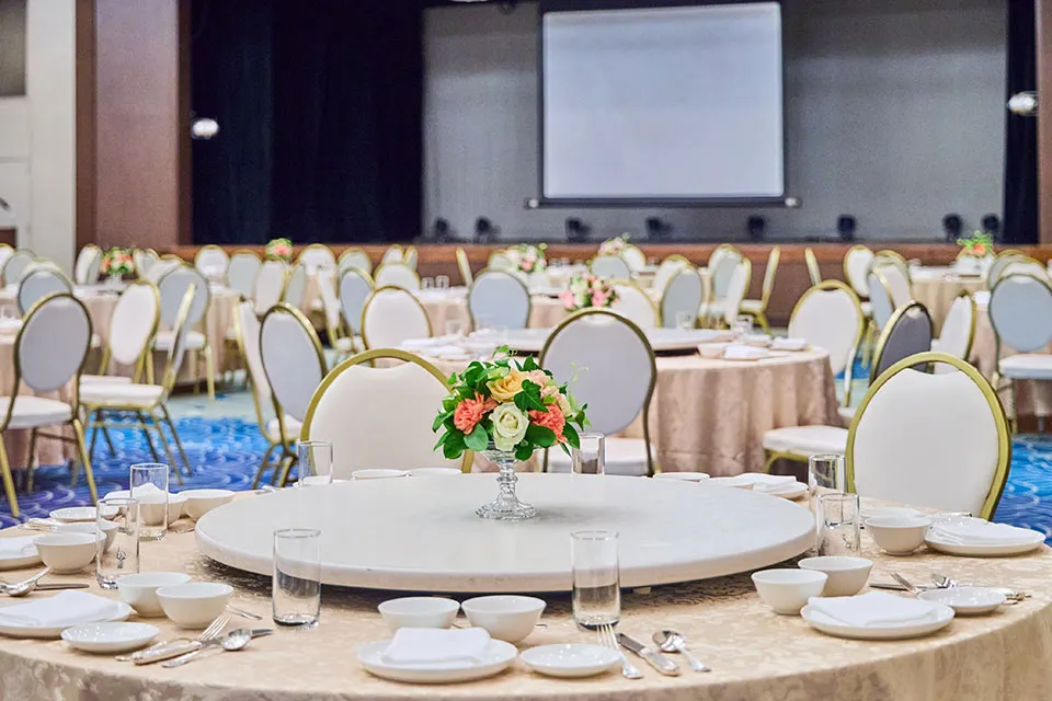 banquet hall
