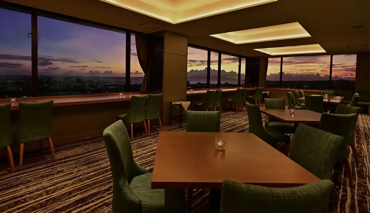 Sky Bar Capricorn