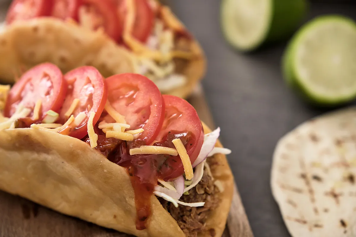 Crispy & spicy "Okinawa Tacos"