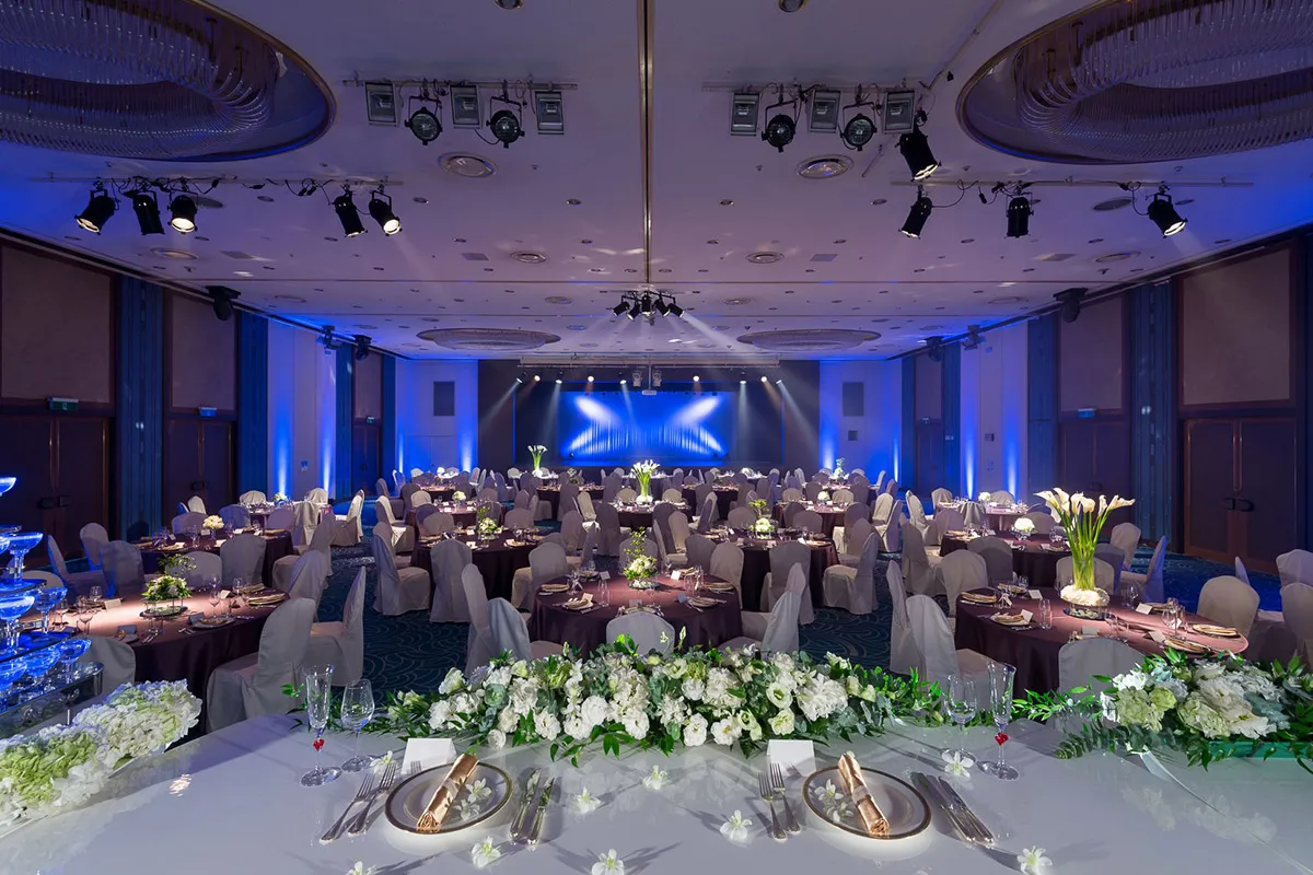 Banquet room wedding